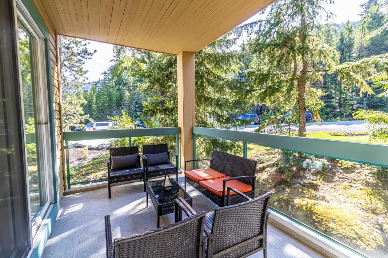 Snowbird Townhouses By Elevate Vacations Whistler Kültér fotó