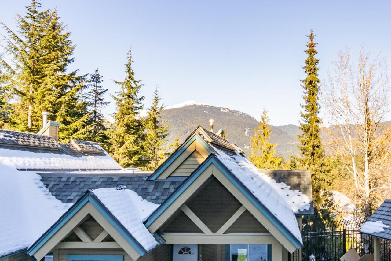 Snowbird Townhouses By Elevate Vacations Whistler Kültér fotó
